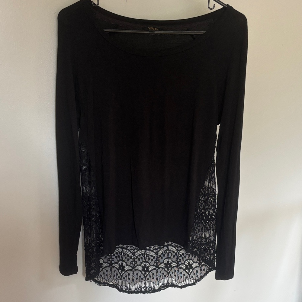 Cupio Elegant Black Lace Long Sleeve Top
